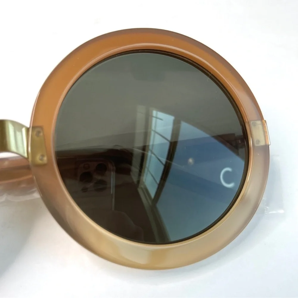 WILDFOX Malibu NEW Round Oversized Sunglasses Desert Taupe NEW With Case
